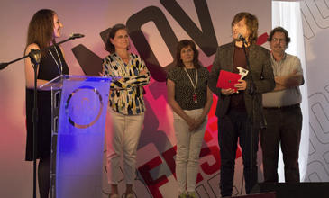 Entrega del Premio de la SAE durante el 31º Festival de Mar del Plata