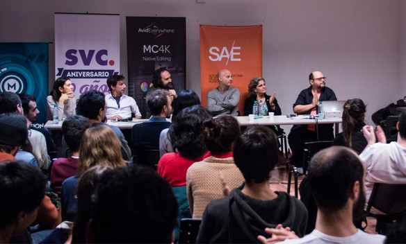 Rosario Suárez (SAE), Leandro Aste (SAE), Pablo Barbieri (SAE) (EDA), Alejandro Brodersohn (SAE), Marcela Sáenz (SAE) y Alberto Ponce (SAE) durante la mesa La edición en ficción Rosario Suárez (SAE), Leandro Aste (SAE), Pablo Barbieri (SAE) (EDA), Alejandro Brodersohn (SAE), Marcela Sáenz (SAE) y Alberto Ponce (SAE) durante la mesa La edición en ficción