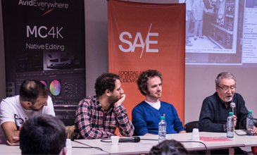 Luis Barros (SAE), Alejandro Parysow (SAE), Leandro Spatz (SAE) y Hugo Primero (SAE) durante la mesa La edición en televisión